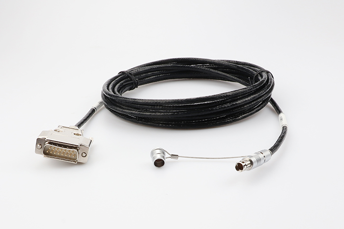 數(shù)據(jù)傳輸系列航插轉(zhuǎn)DB9串口線