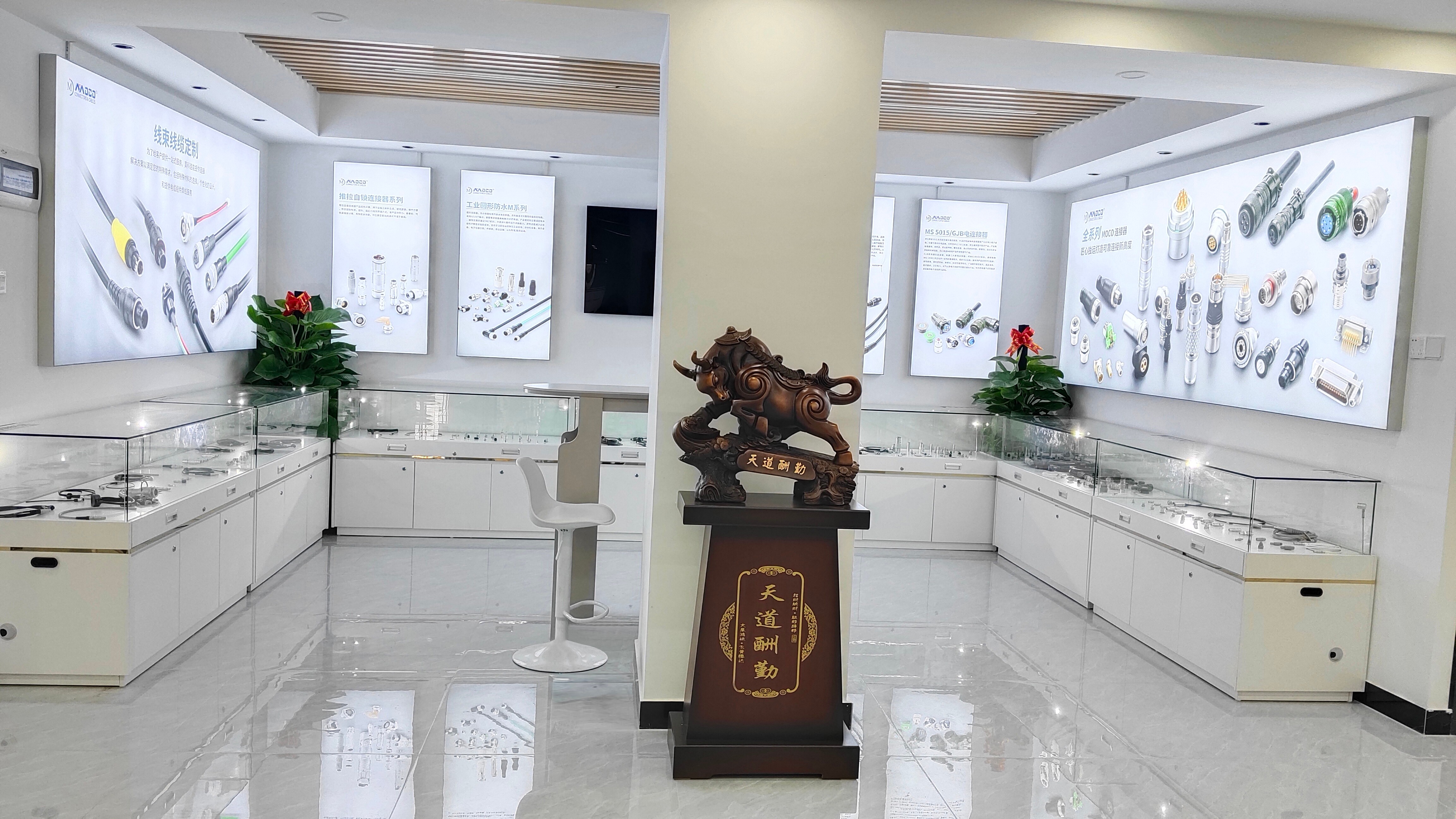 1740712232607773.jpg 99.jpg